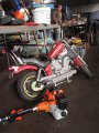 085 (2)